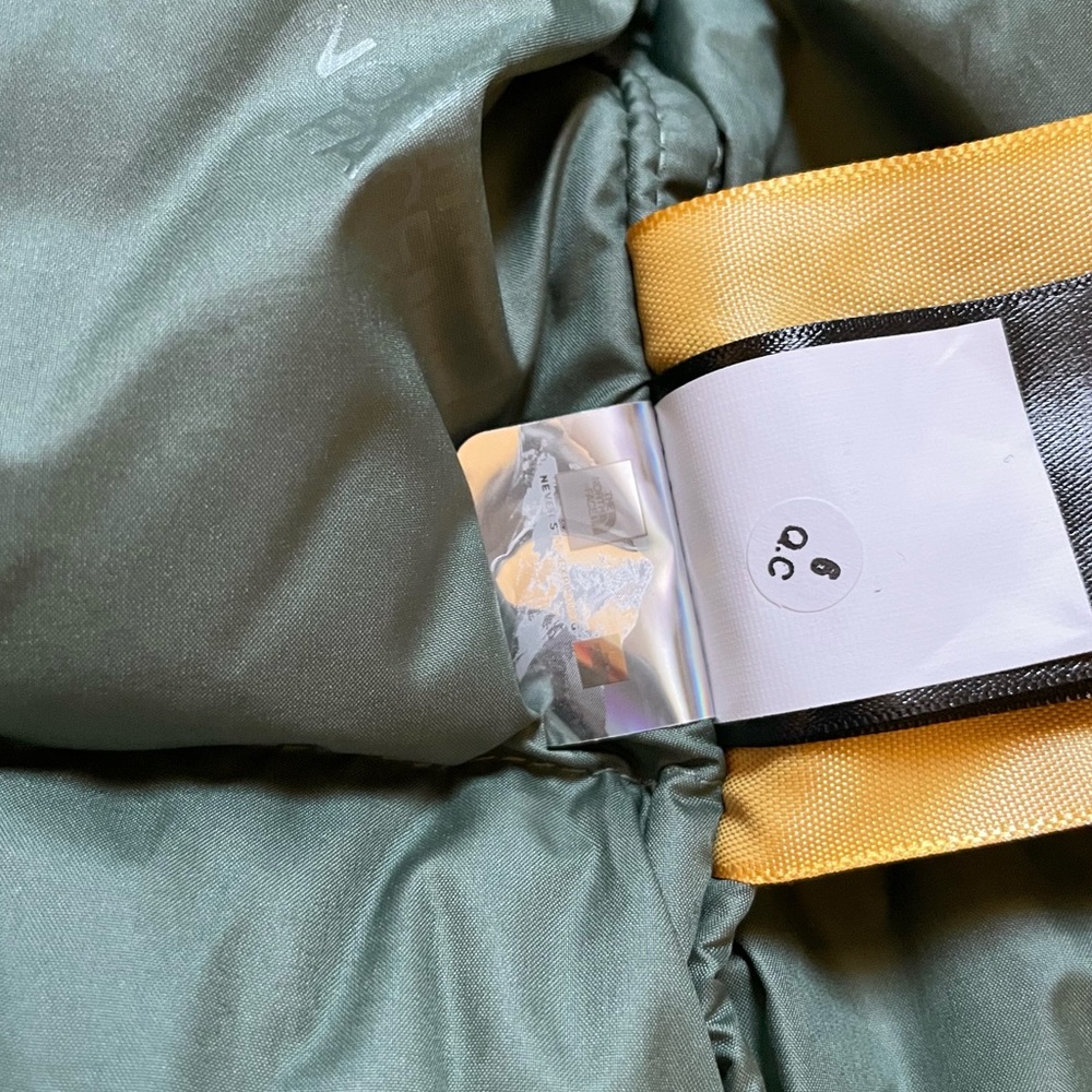 The North Face Women’s Sierra Long Parka - Picture 9 of 11